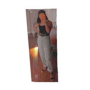 Meet your Posher, Jenifer